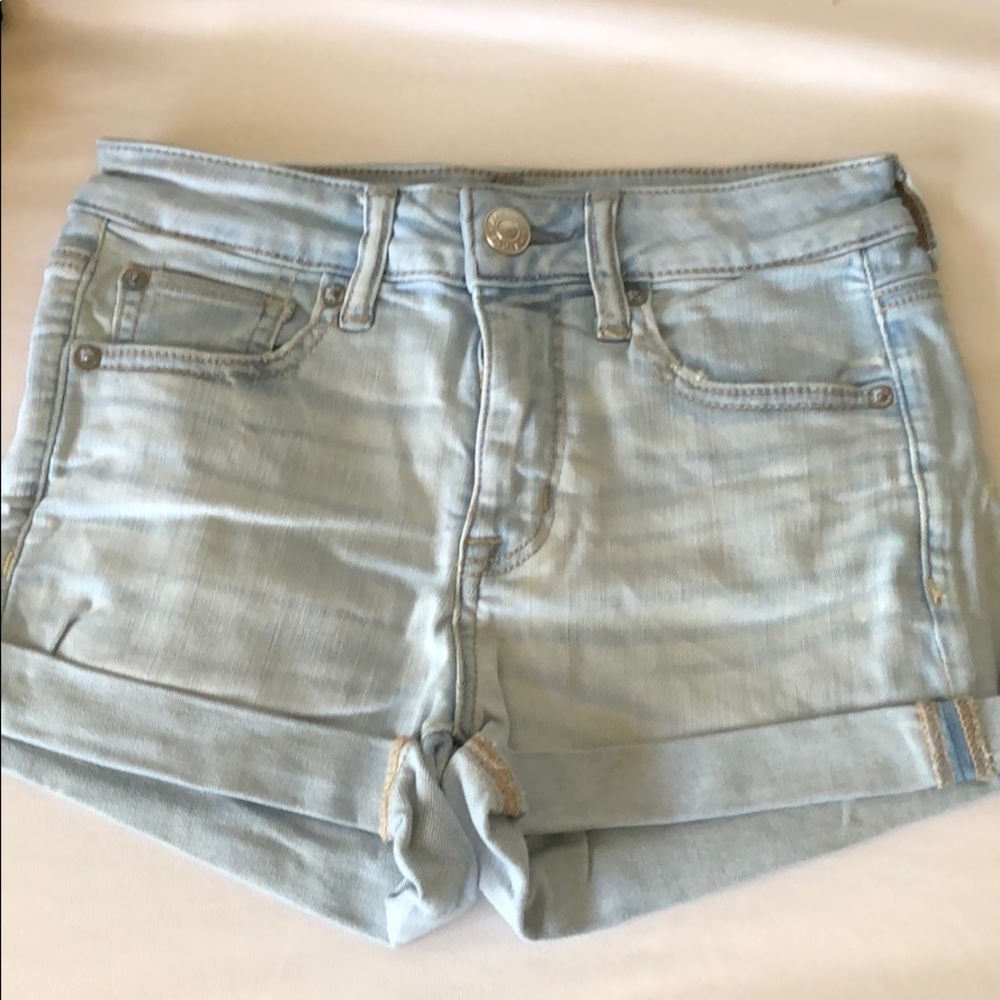 AE High-waisted light wash shorts